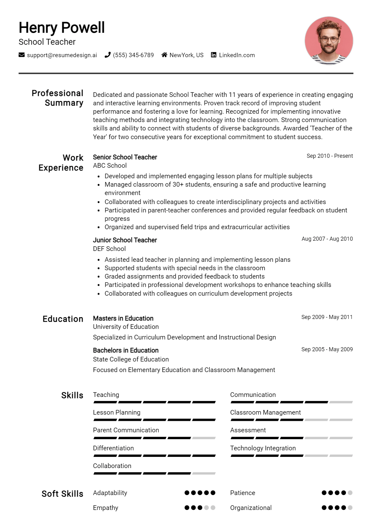 School Teacher Resume Example